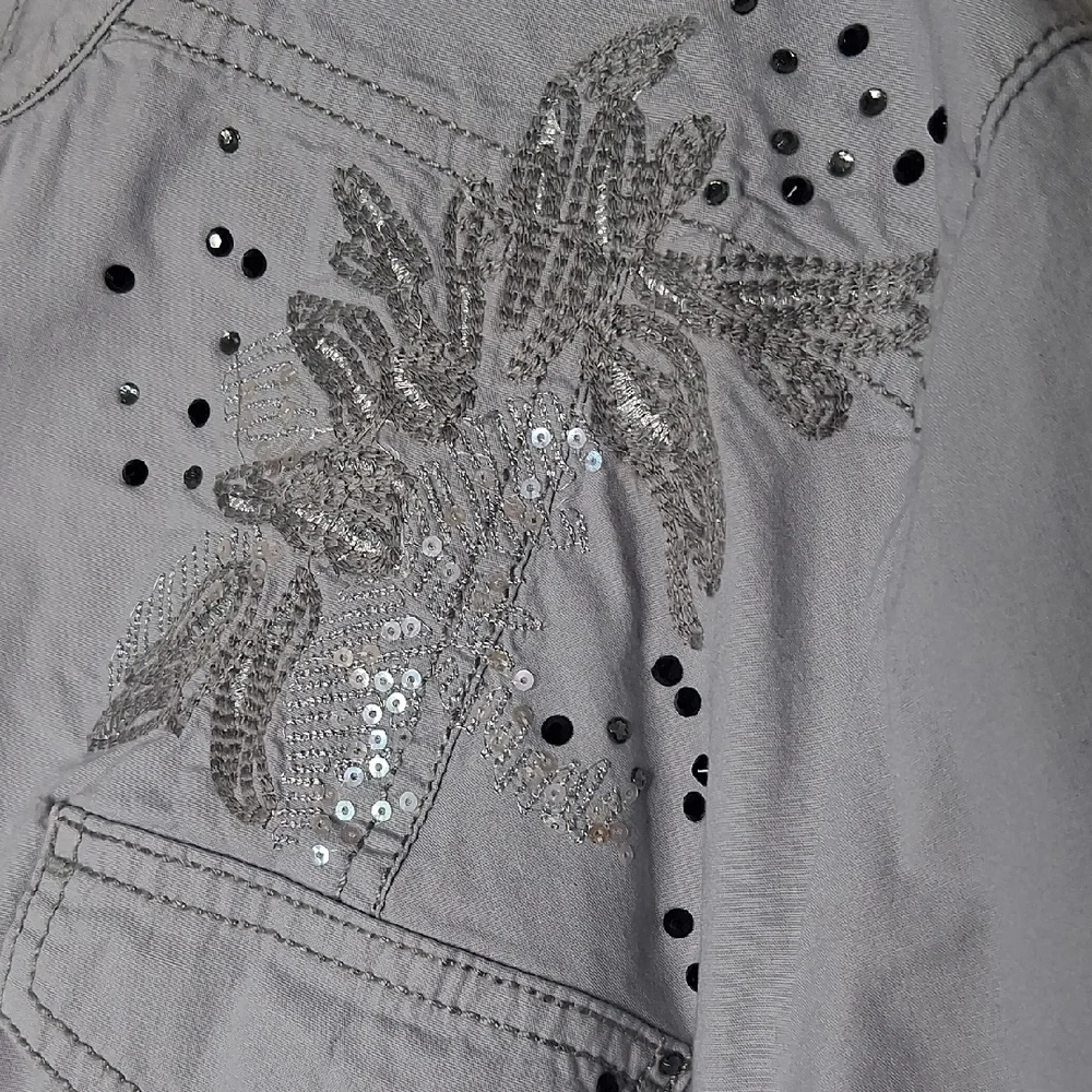 Lane Bryant Lightweight Jacket 3/4 Sleeve Gray Embroidered Plus Size 28